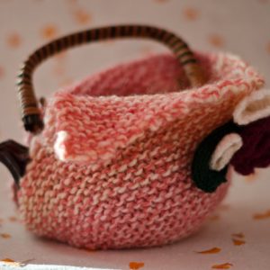 Tea Cosy with flowers made to fit teapots with top handle