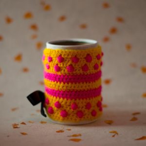 Mug Cosy – A Crocheted Jumper for your Tea Cup